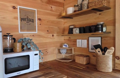 Sheffield Cabin | Lakeview Property on Indian Lake NB Canada