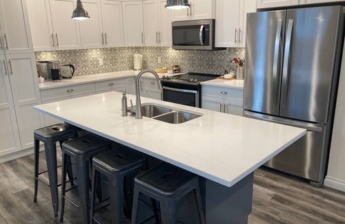 Osoyoos House | Large modern home at The Cottages on Lake Osoyoos!