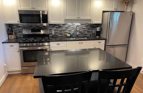 Cordova Bay Apartment | Large One Bedroom Suite Steps to Cordova Bay Sandy Beach and Mattick's Farm
