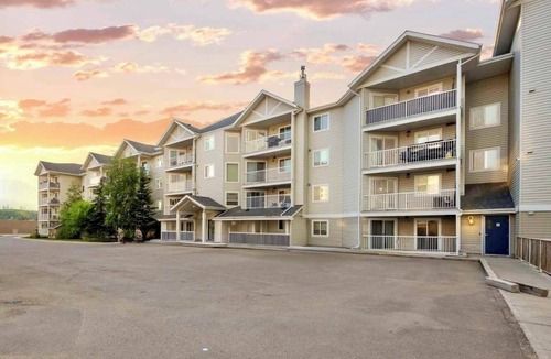 Fort McMurray Condo | Last-minute Discounts! 2Bed 2Bath on the River - Convenient Central Location!