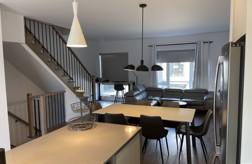 Laval House | Laval Auteuil House