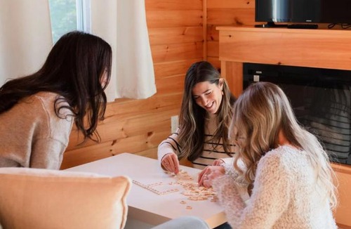 Halifax County House | Lawrencetown Lodge - The Maple Studio