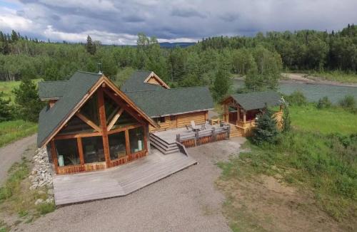 Moricetown Cabin | LDR Lodge - Last Dollar Ranch