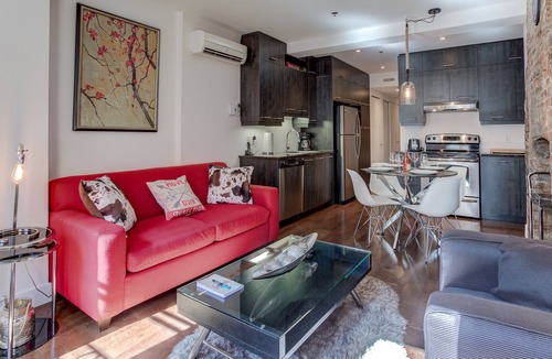Lower Town Apartment | Le 1174 for rent - Old Port Quebec City