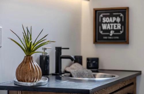 Saint-Francois-Xavier-de-Brompton Apartment | Le nid des hirondelles