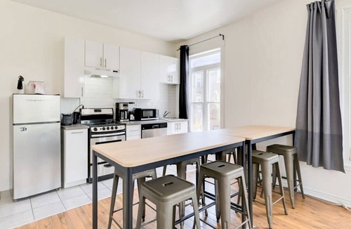 Plateau Mont Royal Apartment | Le Plateau Private Balcony on Mont-Royal Avenue