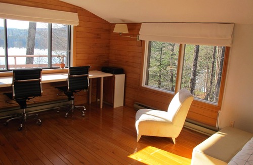Eastman House | Le Ravissement - breathtaking view of the lake and Parc national d'Orford