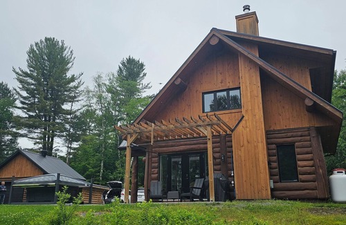 Saint-Alexis-des-Monts Cabin | Le Refuge, Chutes à Lessard