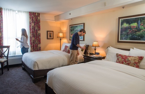 Bromont Hotel | Le St-Martin Bromont Hotel & Suites