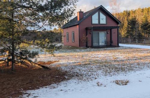 Saint-Alexis-des-Monts Cabin | Les Chalets Double K # 3