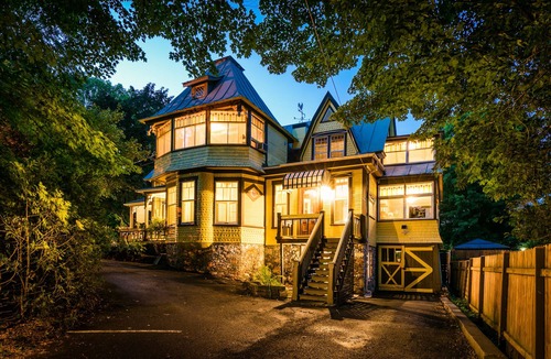 Waterloo House | Les matins de Victoria, Victorian house of 1870