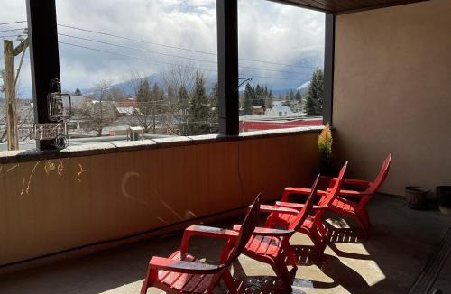Revelstoke Apartment | Lily glacier suite at silver bear condos
