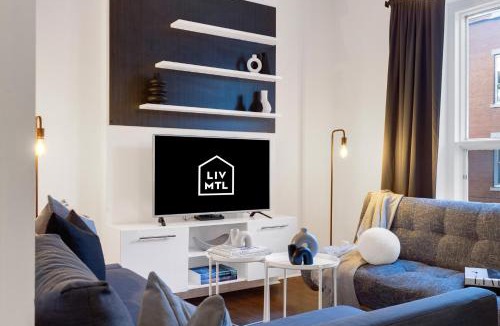 Plateau Mont Royal Apartment | LiV MTL Chic Spacious 4BR Rooftop Suite Near Downtown Montreal