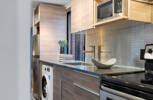 Plateau Mont Royal Apartment | LiV MTL Soho Spacious Rooftop Suites for Groups Near Downtown Montreal