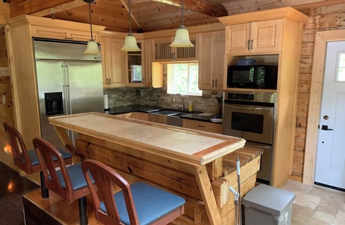 North Algona Wilberforce House | Log House On The Bonnechere River