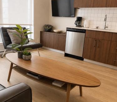 Sidney Apartment | Lovely Brand New Suite