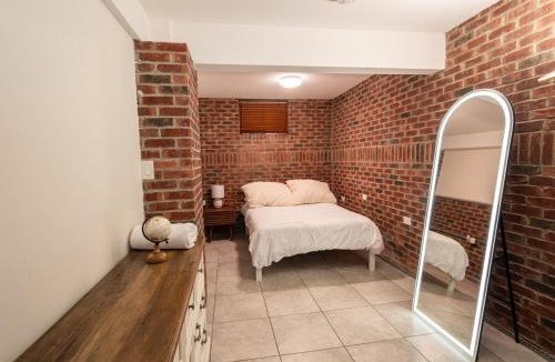 North Bergen Apartment | Luxurious 4BD APT EV Parking
