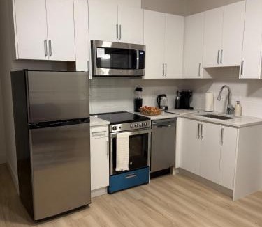 Langford Apartment | Luxury 2-Bedroom Suite at Bear Mountain Victoria