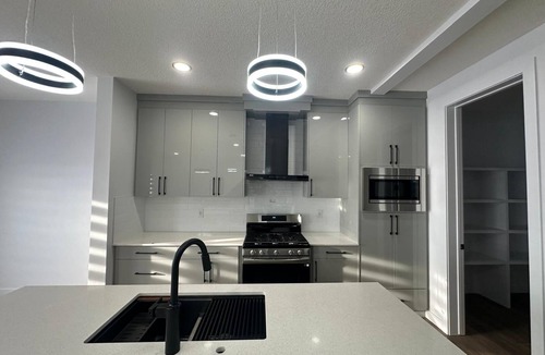 Division No. 11 House | Luxury Duplex in Spruce Grove
