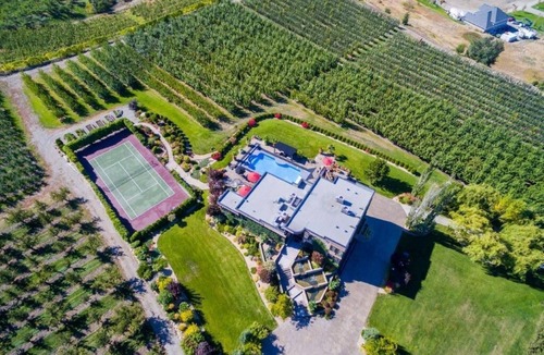 Southeast Kelowna Villa | Luxury Estate Villa