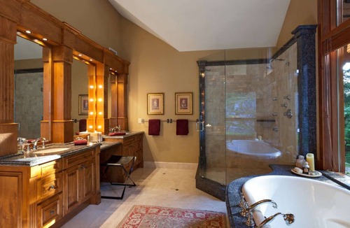 Blueberry Hill Ski Chalet | Luxury Five Bedroom Chalet with views of Blackcomb Mountain & Whistler