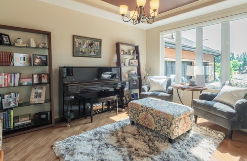 Division No. 11 House | Luxury Haven in Alberta!