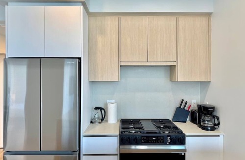 East Clayton Condo | Luxury Mountain View Escape