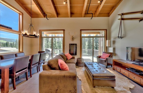 Sun Peaks Condo | Luxury Penthouse Condo