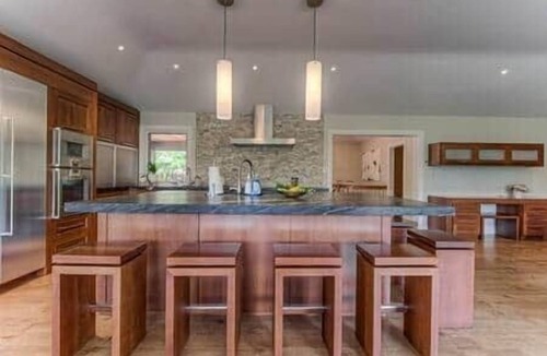 Cambridge Villa | Luxury Villa for Accommodation & Events