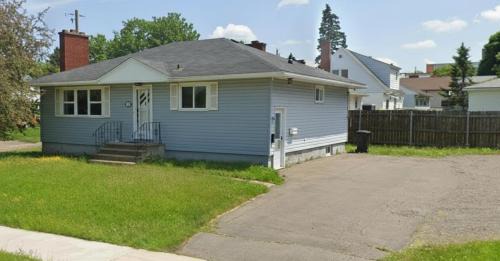 Moncton Hostel | Lynn's Place