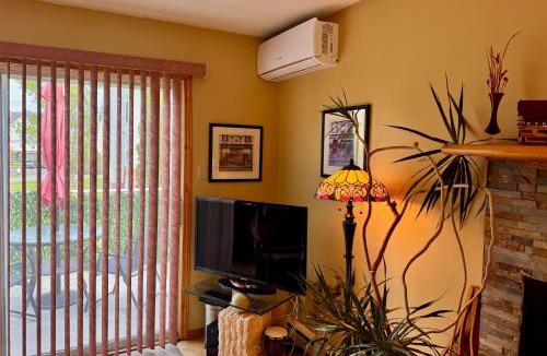 Magog Apartment | Magog Lovely Vacation Home