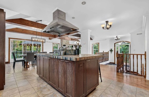 Val-des-Lacs Ski Chalet | Manoir du Lac | Luxury Lakefront and spa