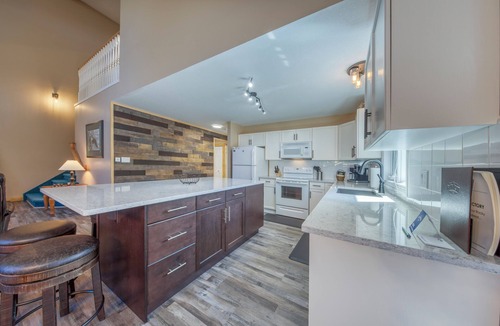 East Kootenay House | Marble Canyon 3 bedroom loft townhome: Unit 902P2