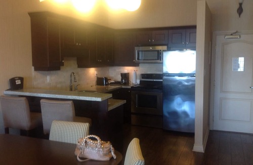 Kelowna Central Business District Villa | MARRIOTT DELTA. GRAND