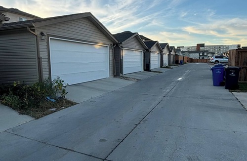 Winnipeg House | Master Bedroom with a private bath in a 3BD duplex