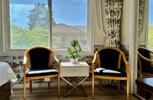 Richmond Bed & Breakfast | Master Bedroom with Two Queen Sized Bed