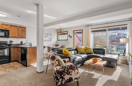 Panorama Apartment | Mauka Escape| Lower Village | Pool | Hot Tub