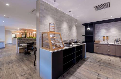 North Oyster Hotel | Microtel Inn & Suites by Wyndham Oyster Bay Ladysmith