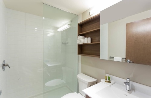 Kitimat Hotel | Microtel Inn & Suites by Wyndham Kitimat