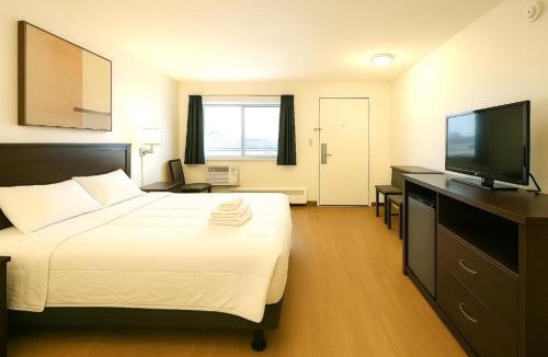 Saskatoon Hotel | Midtown Premium