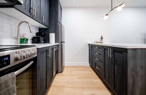 Centretown Apartment | Modern 1BR in the Heart of Ottawa