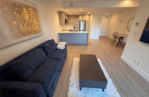 View Royal Condo | Modern 1BR Suite at The Royale w/Deck & Parking