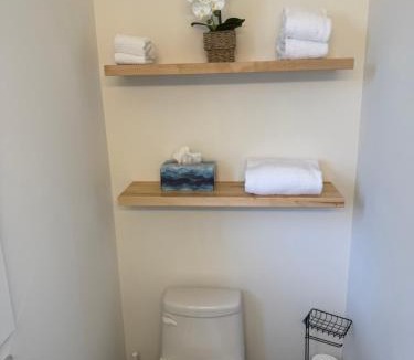 Langford Apartment | Modern 1BR Suite with Laundry, Workspace & WiFi