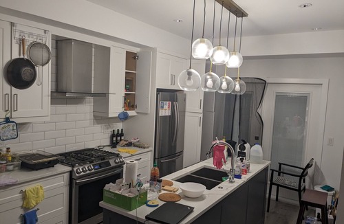 Delta House | Modern 3br Townhouse near amenities. Garage with extra office/gym/storage space.