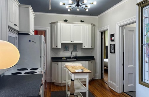 South End Apartment | Modern Amenities Historic Charm 4-Bdrm Retreat, Unit #1