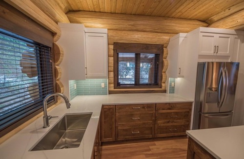 East Kootenay Cabin | Modern Cabin Retreat near Kimberley!