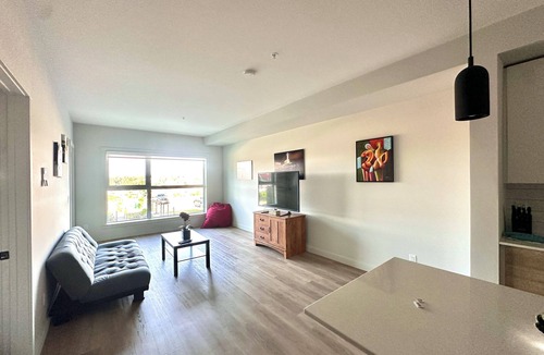 Langford Condo | Modern comfort in the Heart of Langford