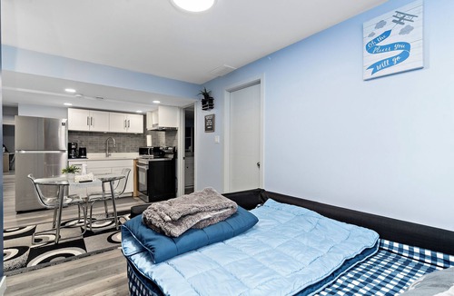 Southwest Edmonton House | Modern, cozy and private suite basement in South West Edmonton