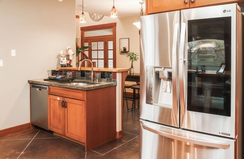 Central Saanich House | Modern Farmhouse (Lower Floor only) with Hot Tub and Games Room