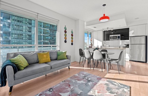 Yonge-Eglinton Apartment | Modern Lillian Street Condos Midtown Toronto